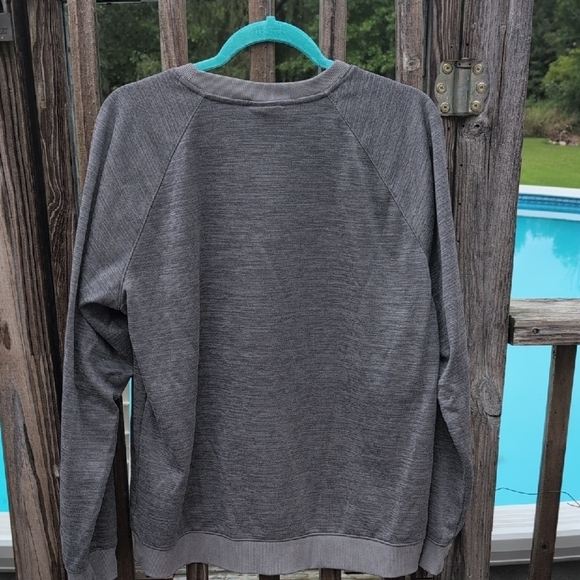 Columbia Men's Charcoal Crewneck Sweater - Picture 3 of 3